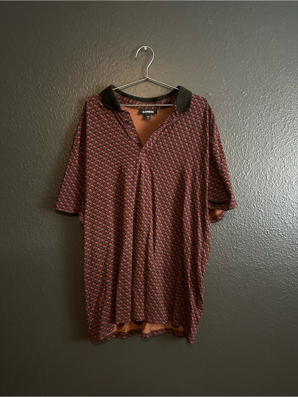 Express Men’s Burgundy Printed Polo Dress with Black Collar